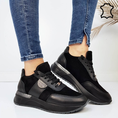 Черни кецове от перфорирана естествена кожа- Sisi Black 11766