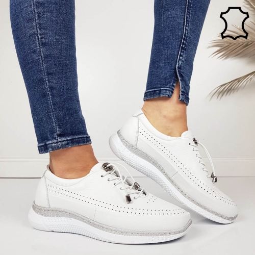 Бели обувки от естествена кожа с ортопедична стелка- Helga White 11716