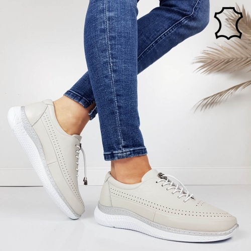 Обувки от естествена кожа с ортопедична стелка- Helga Grey 11715