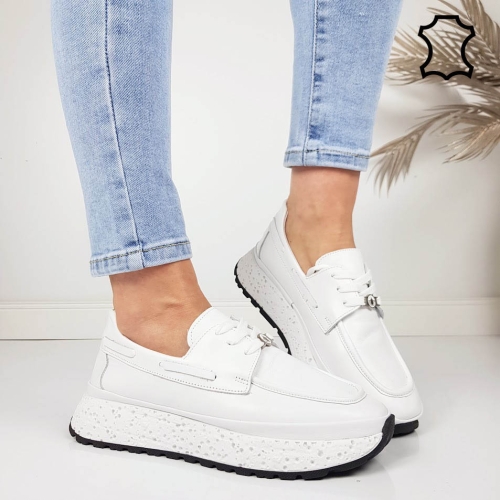 Бели обувки от естествена кожа- Rika White 11793