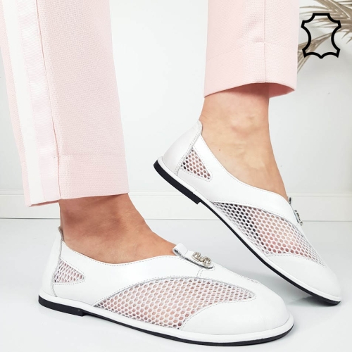 Равни мокасини от естествена кожа- Vera White 11819