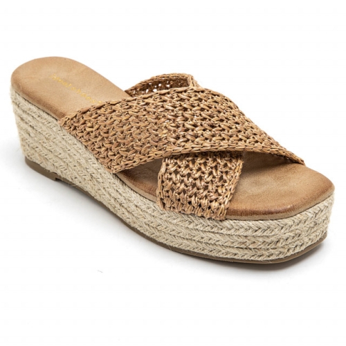 Дамски чехли на платформа- Dara Camel 12009