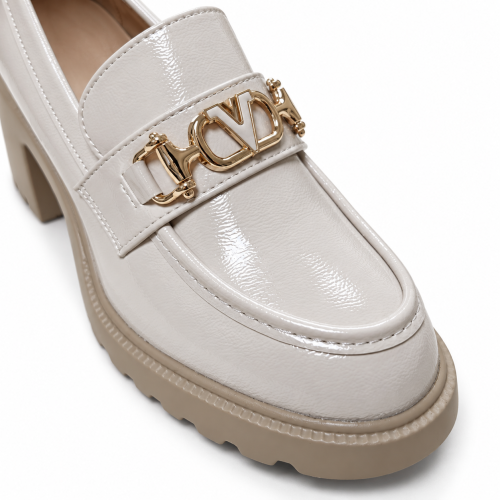 Бержови обувки на удобен ток и платформа- Steisi Beige 12254