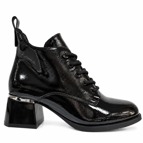 Дамски боти в черен лак- Klodi Black 12368