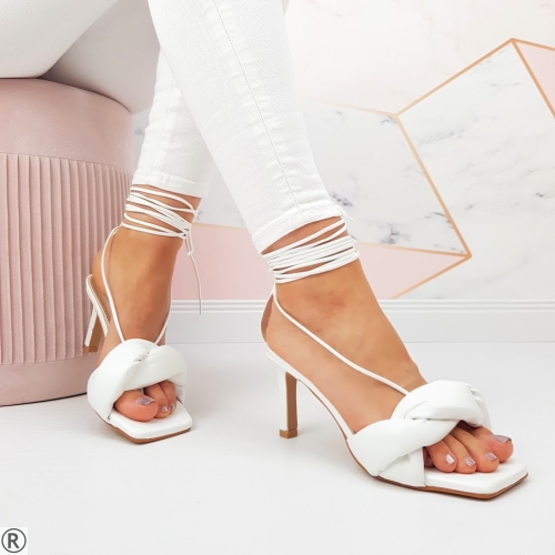 Дамски елегантни сандали с връзки - Steysi White