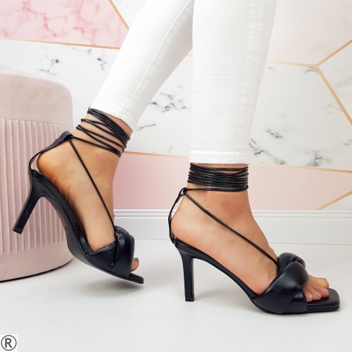 Дамски елегантни сандали в черен цвят- Steysi Black